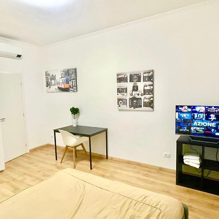 Camera Con Bagno Privato - Zona Bocconi Milan Exterior photo