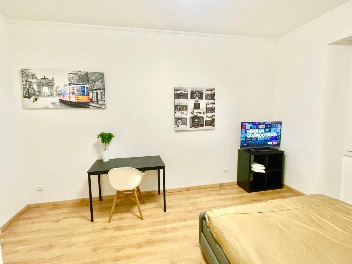 Camera Con Bagno Privato - Zona Bocconi Milan Exterior photo